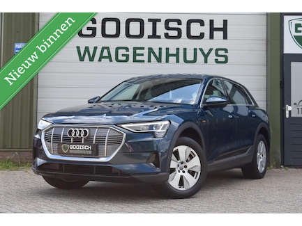 Audi E-tron 0