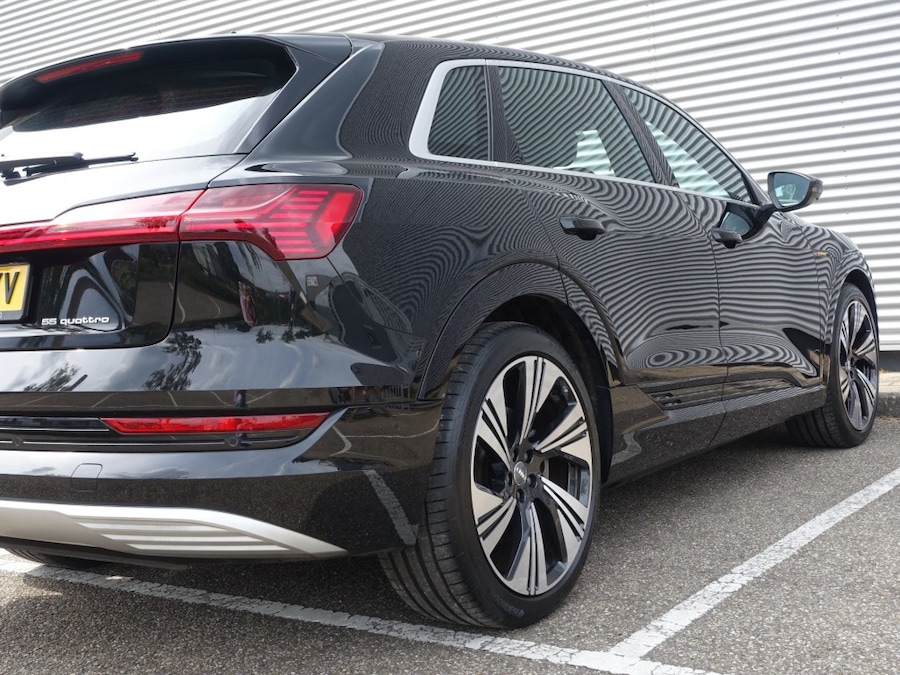 AUDI E-TRON 55 QUATTRO 408CH PRO LINE S