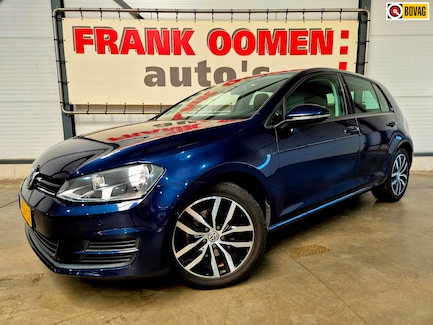 Volkswagen Golf 0