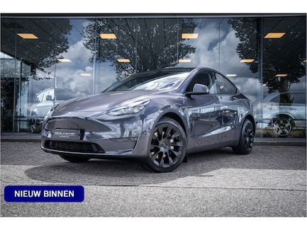 Tesla Model Y 0