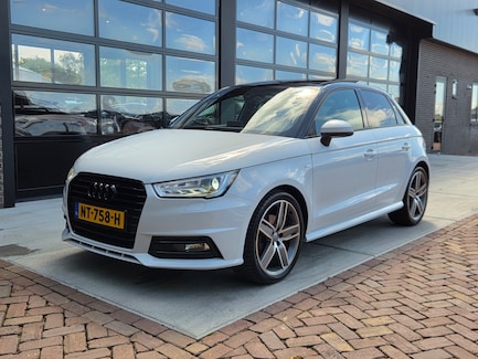 Audi A1 0
