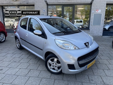 Peugeot 107 0