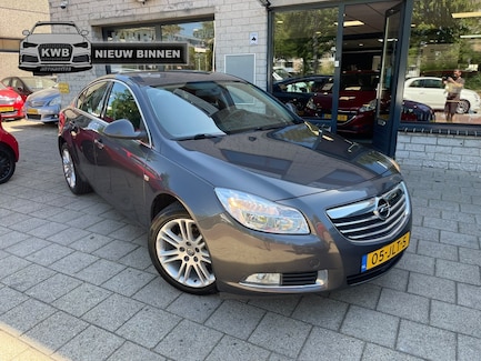 Opel Insignia 0