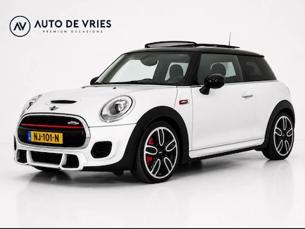 MINI John Cooper Works 0