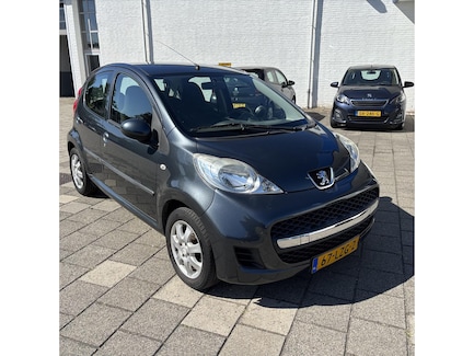 Peugeot 107 0