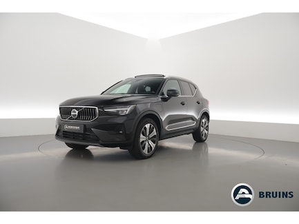 Volvo XC40 0