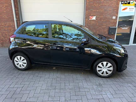 Peugeot 108 0