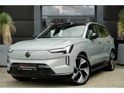 Volvo EX90 0