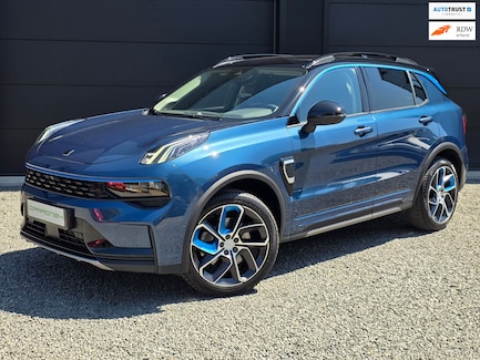 Lynk & Co 01 0