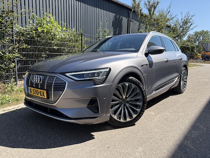 Audi E-tron 0