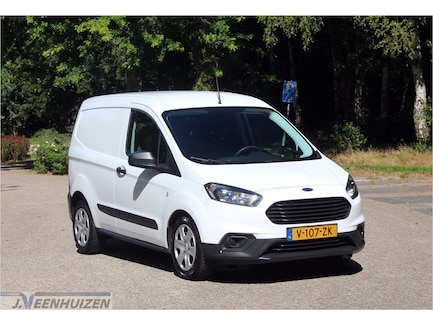 Ford Transit Courier 0