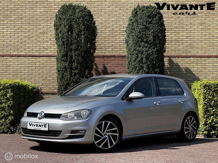 Volkswagen Golf 0
