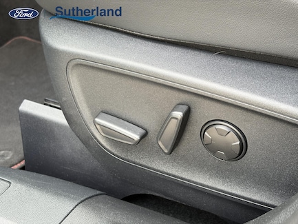 Ford Kuga 0