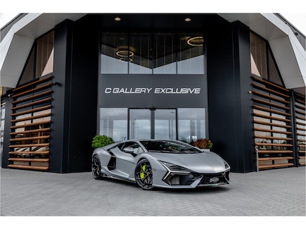 Lamborghini Revuelto 0