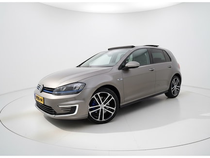Volkswagen Golf 0