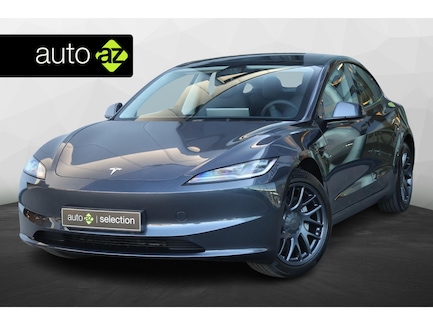Tesla Model 3 0