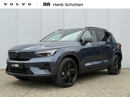 Volvo EX40 0