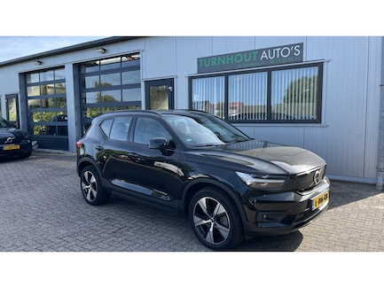 Volvo XC40 0