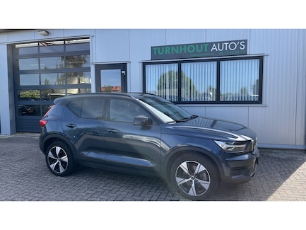 Volvo XC40 0