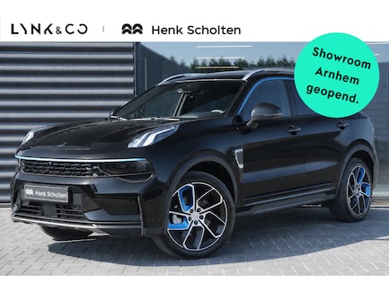 Lynk & Co 01 0