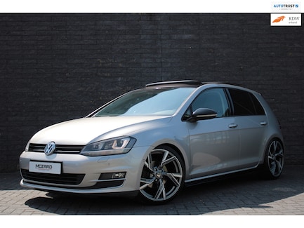 Volkswagen Golf 0