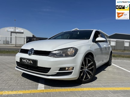 Volkswagen Golf 0