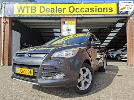 Ford Kuga 0