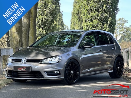 Volkswagen Golf 0