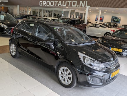 Kia Rio 0