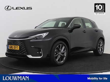 Lexus LBX 0
