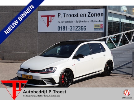 Volkswagen Golf 0