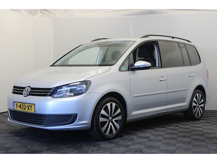 Volkswagen Touran 0