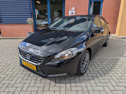 Volvo V40 0