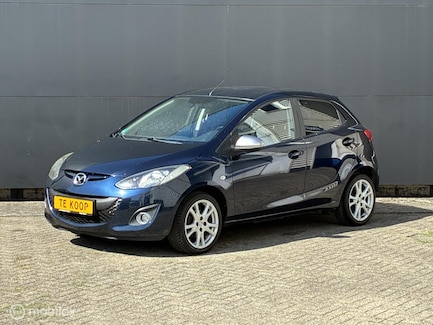 Mazda 2 0
