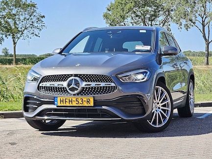 Mercedes-Benz GLA 0