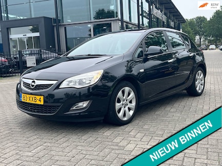 Opel Astra 0