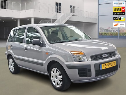 Ford Fusion 0