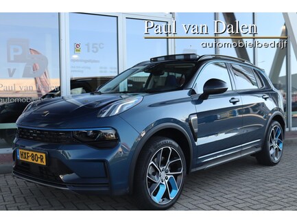 Lynk & Co 01 0