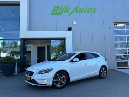 Volvo V40 0