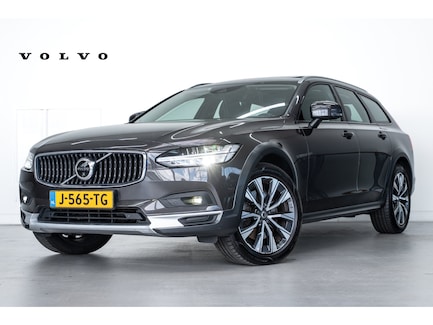 Volvo V90 Cross Country 0