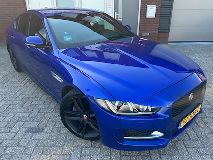 Jaguar XE 0