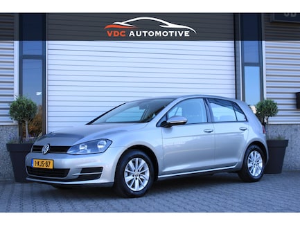 Volkswagen Golf 0
