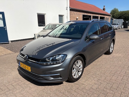 Volkswagen Golf 0