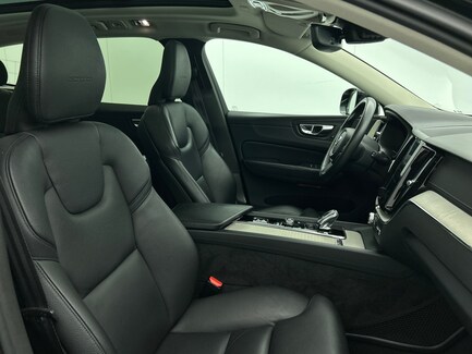 Volvo XC60 0