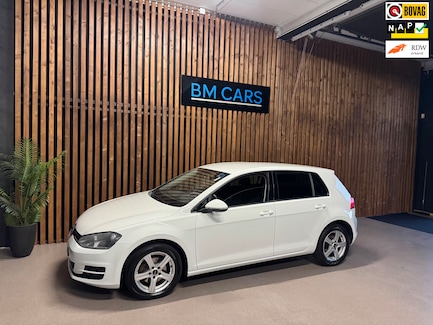 Volkswagen Golf 0