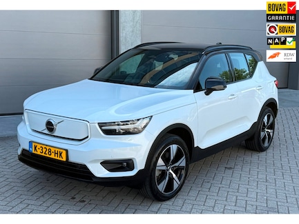 Volvo XC40 0
