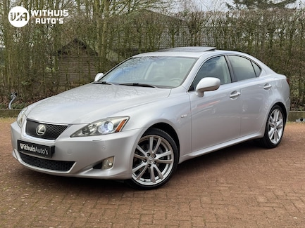 Lexus IS 0