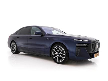 BMW i7 0