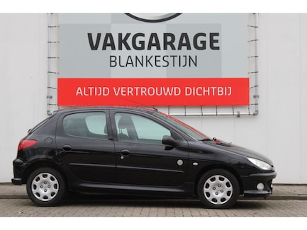 Peugeot 206 0