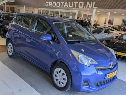 Toyota Verso-S 0